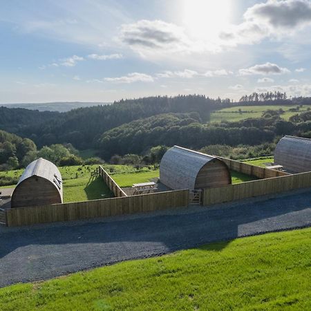 Rivendell Farm By Wigwam Holidays Carmarthen Exterior photo